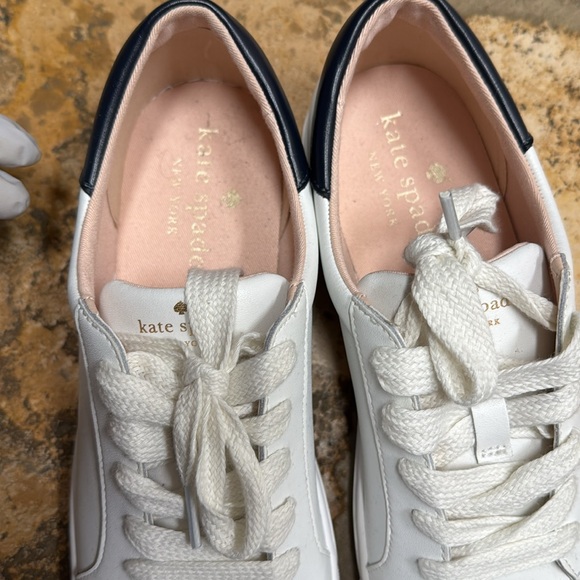 Kate spade sneaker shoes - Picture 4 of 4